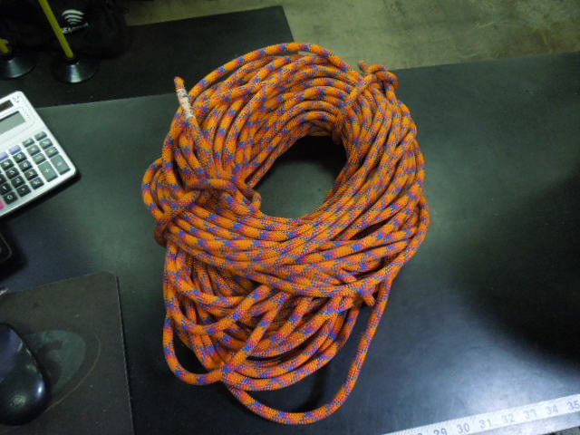 Load image into Gallery viewer, Used Mammut 1/2" 50m Orange Rope
