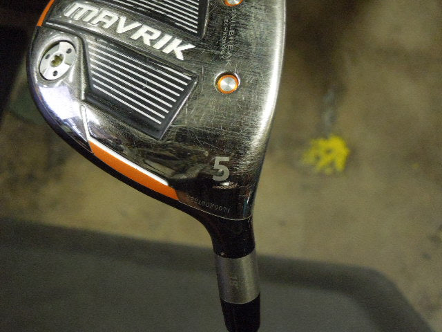 Load image into Gallery viewer, Used Callaway Mavrik Right Hand 5 Fairway Wood 18º
