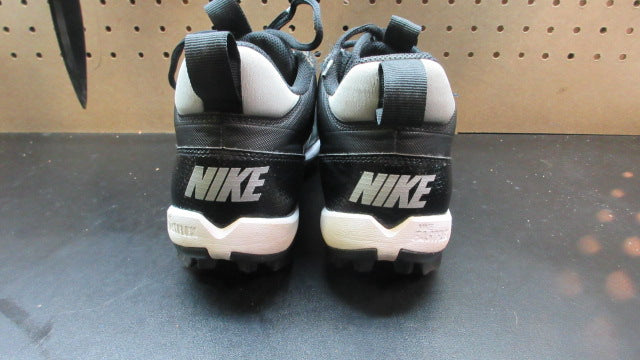 Load image into Gallery viewer, Used Nike Alpha Fastflex Baseball Cleats - Size 7
