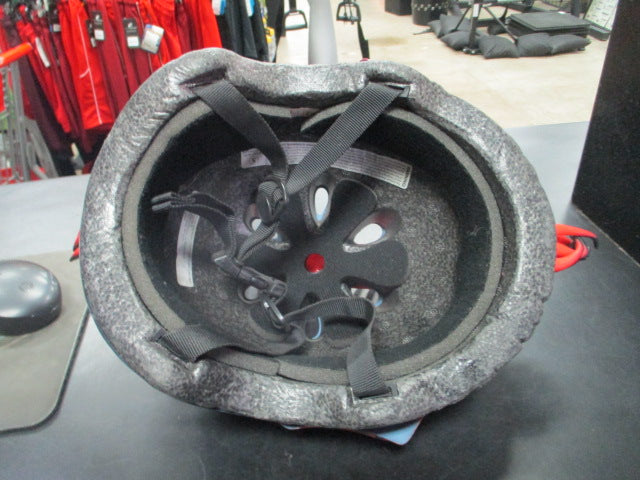 Load image into Gallery viewer, Used Raskullz Youth Small Bike/Skate Helmet (Has Wear)
