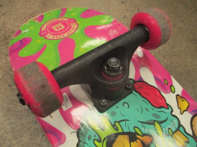 Load image into Gallery viewer, Used Madd Gear Complete Skateboard
