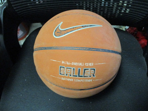 Used Nike Baller Outdoor Basketball