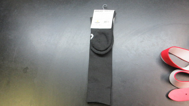 Load image into Gallery viewer, Demarini Socks - Size Small 3y-5y
