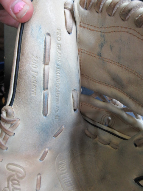Used Rawlings Pro Preferred PRO206-9KC 12" Professional Leather Glove - RHT