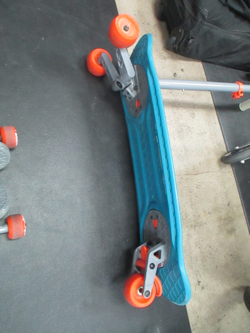 Load image into Gallery viewer, Used Morf Board Scooter/Skateboard W/ Attachments

