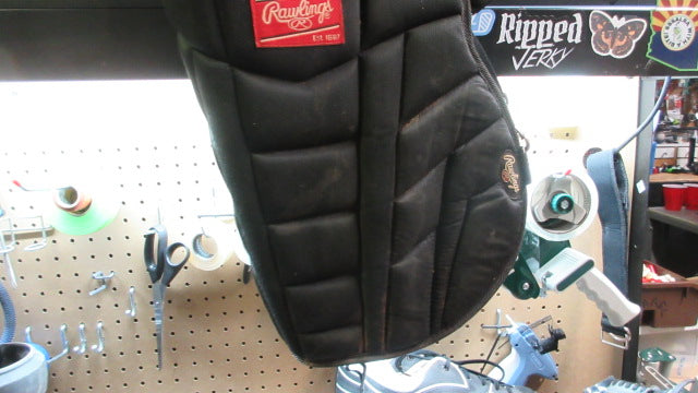 Load image into Gallery viewer, Used Rawlings Catchers Chest Protector - Youth
