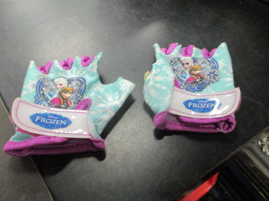 Used Frozen Youth Skating Gloves