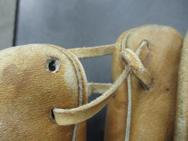 Load image into Gallery viewer, Used Vintage Geo A Reach Co Leather Glove - NEEDS RELACE
