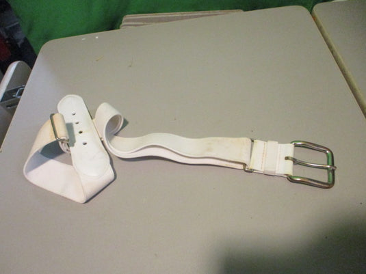 Used Adidas White Baseball Belt
