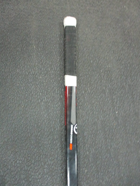 Load image into Gallery viewer, Used Warior Covert QRE Pro Team 61&quot;  Hockey Stick
