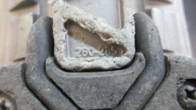 Load image into Gallery viewer, Used Dolomite XS Seven 07 Ski Boots - Size 26-26.5
