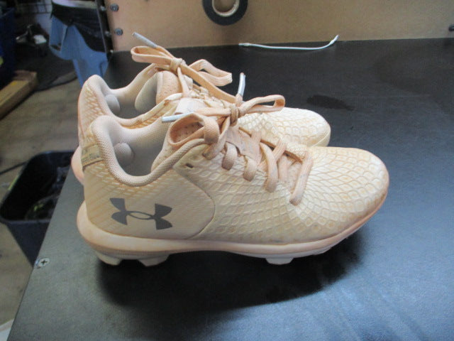 Load image into Gallery viewer, Used Under Armour UA Youth 1.5 Cleats

