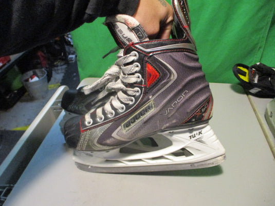 Used Bauer Vapor X60 Size 4 Hockey Skates