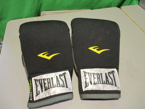 Used Everlast Heavy Bag Boxing Gloves