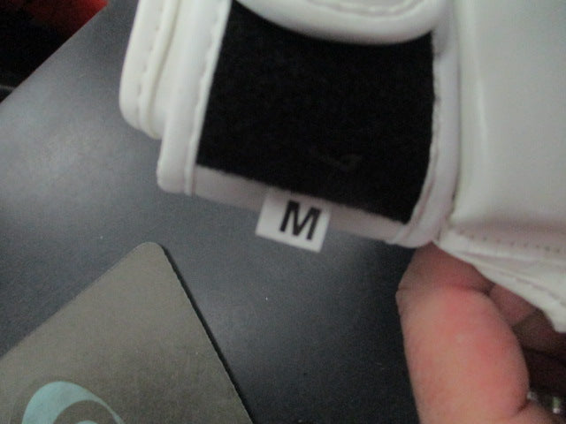 Load image into Gallery viewer, Used JABZ White Medium Bag Gloves
