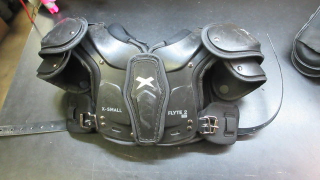 Load image into Gallery viewer, Used Xenith Flyte 2 TD Football Shoulder Pads - Size XS
