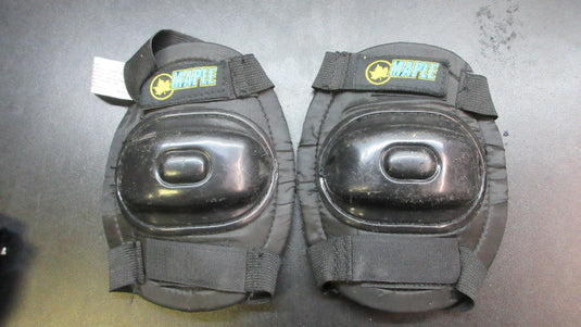 Used Bravo Sports Maple Knee Pads Size Small/Medium - Black