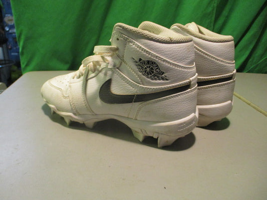 Shoe Size 4.5Y Nike Cleats