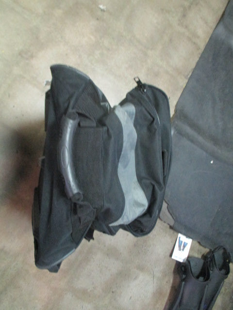 Load image into Gallery viewer, Ocean Pro Wheeled Courier Bag
