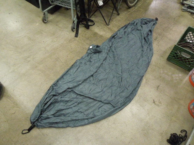 Load image into Gallery viewer, Used Unbranded Blue Hammock with Paracord + Hanging Hooks

