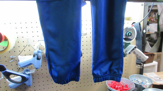 Load image into Gallery viewer, Used Champro Softball Pants - Size Youth Large
