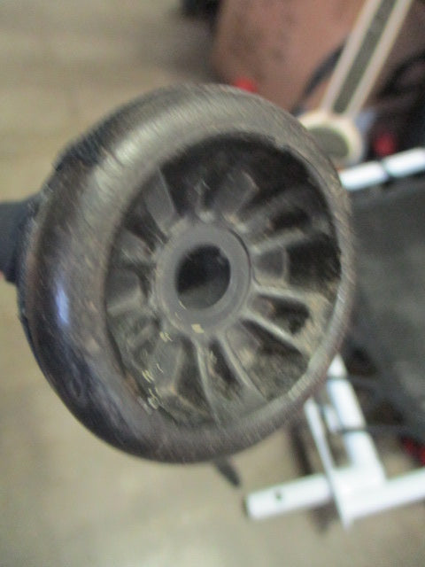Load image into Gallery viewer, Used Demarini CF (-8) 31&quot; USSSA Baseball Bat
