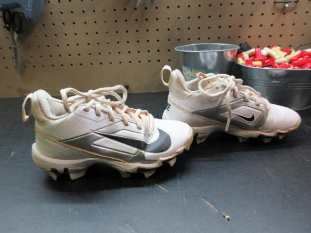 Load image into Gallery viewer, Used Nike Alpha Menace 4 Shark Football Cleats - Size 13c
