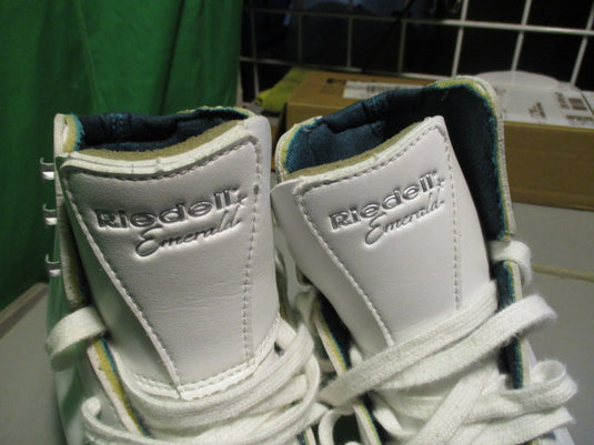 Used Riedell Emerald Size 2.5 Figure Skates