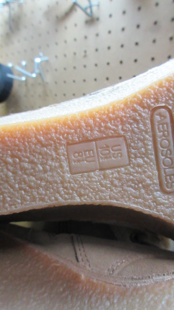 Load image into Gallery viewer, Used Aero Sols Wedge Suede Winter Boots - Size 10.5
