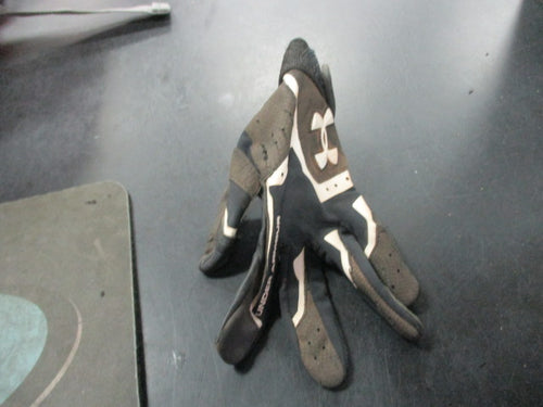 Used Under Armour Size Youth Left Hand Batting Glove