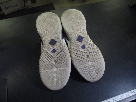 Used Nike LeBron 18 Lakers Basketball Shoe Size 5.5Y