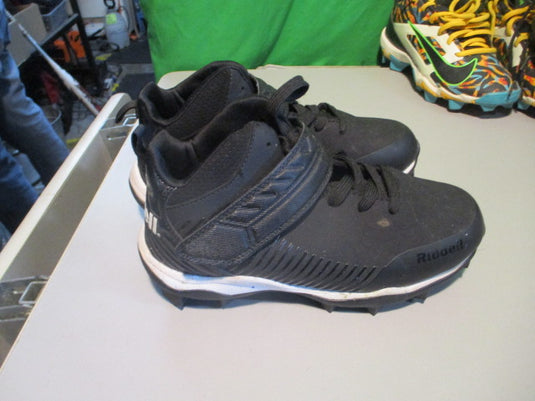 Used Riddell Heater Mid Strap Size 2 Cleats