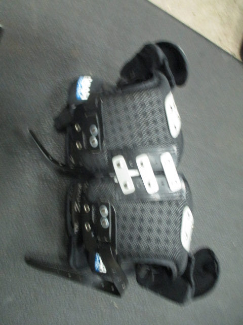 Load image into Gallery viewer, Used Z-Cool Pro Tec JV 13&quot; - 14&quot; Small Football Shoulder Pads
