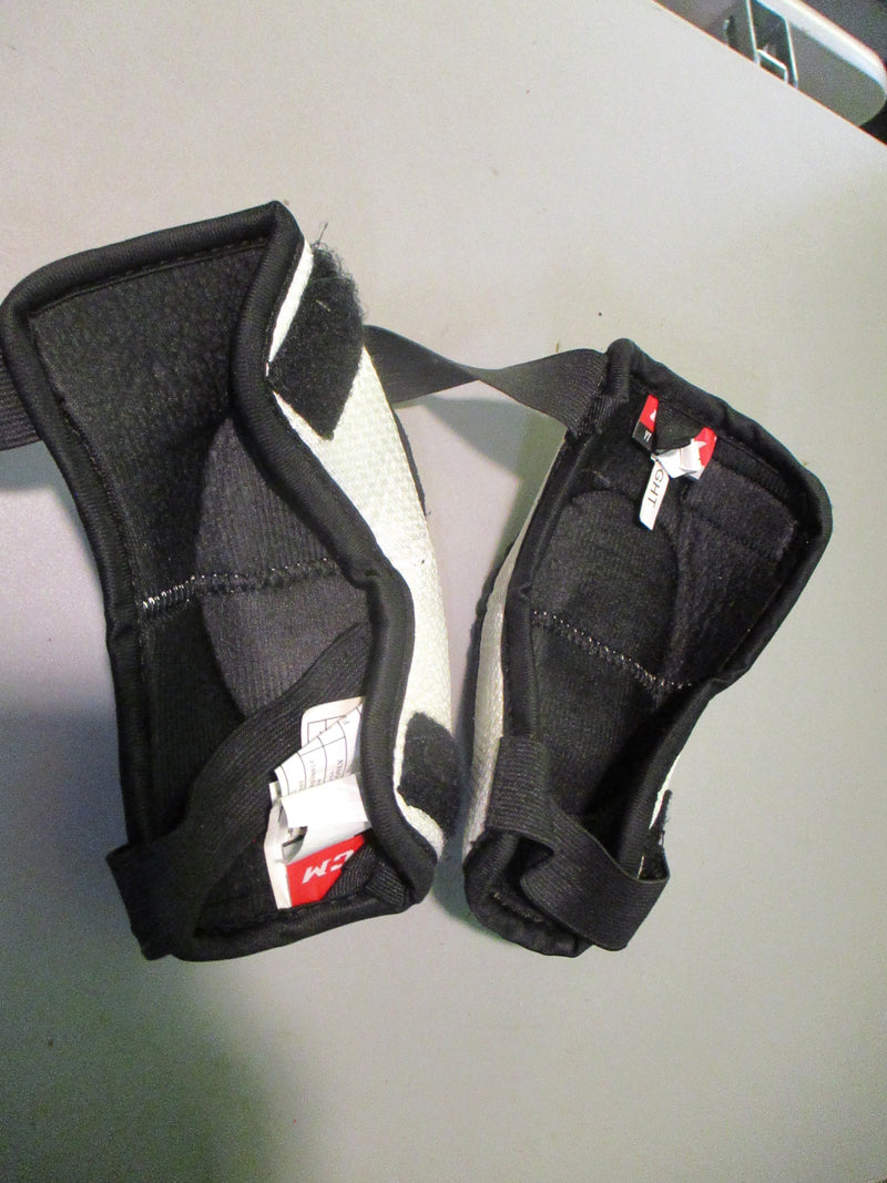 Load image into Gallery viewer, Used CCM LTP Youth Large Hockey Elbow Pads - Little Wear
