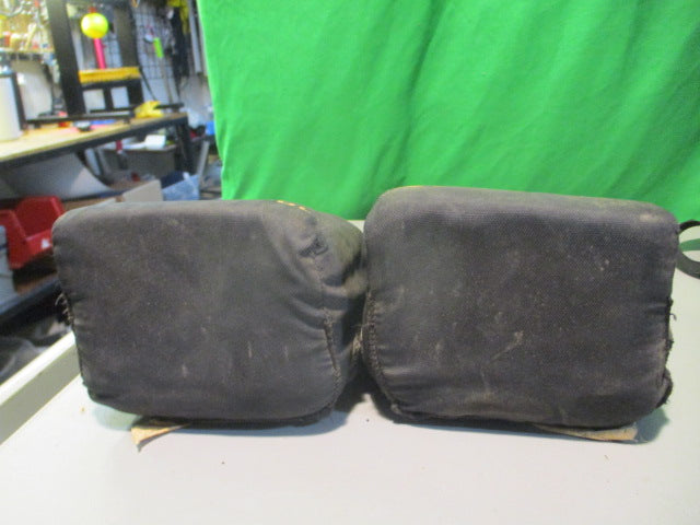 Load image into Gallery viewer, Used Sa Gear Adult Catchers Knee Savers
