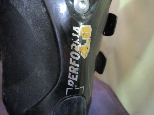 Load image into Gallery viewer, Used Salomon Performa 4.0 Downhill Ski Boots Size 25.5
