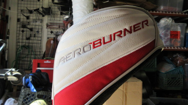 Load image into Gallery viewer, Used Taylormade Aero Buner 10.5 Deg Driver - RH
