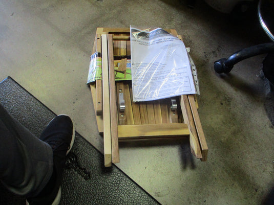 Melino Wooden Folding Outdoor Side Table 18x16x16 in