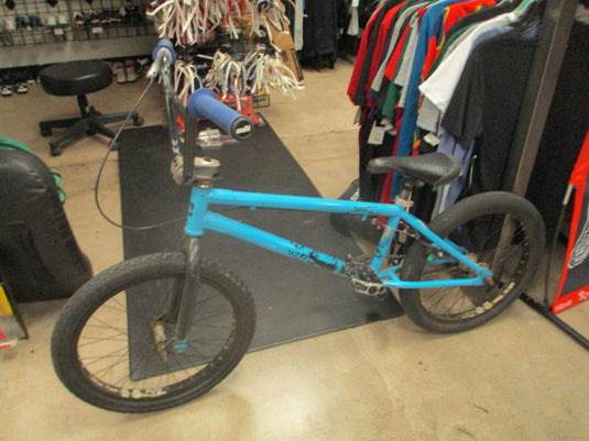 Used DK Helio 20" BMX Bike