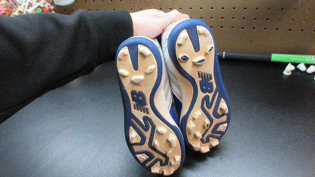 Load image into Gallery viewer, Used New Balance Low Molded Football Cleats - Size Youth 3
