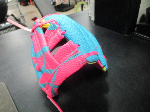 Load image into Gallery viewer, Used Franklin Air Tech 8.5" Glove - RHT
