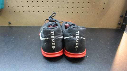 Used Nike Tiempo Indoor Soccer Shoes - Size 7