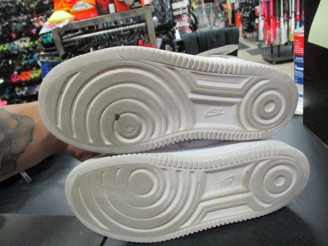 Load image into Gallery viewer, Used Nike Air Force 1 Size Youth 3 Sneakers

