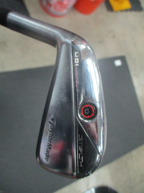 Load image into Gallery viewer, Used Taylormade Stealth UDI 3 Iron - LH
