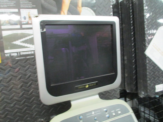 Used Precor EFX 534i Elliptical w/ Cardio Theater TV (Crack On Display)