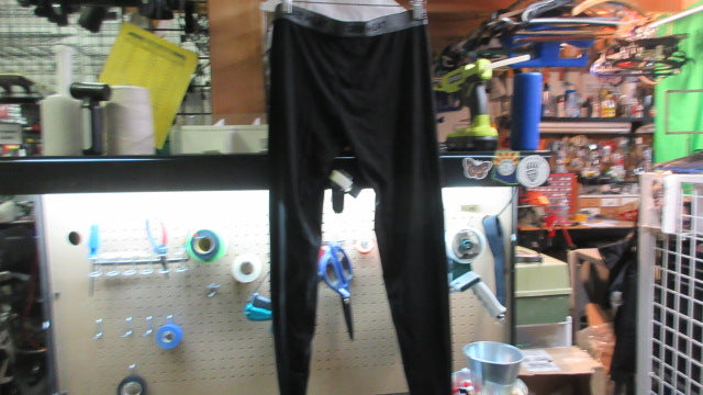 Load image into Gallery viewer, Used 32 Degree Thermal Leggings - Size Medium
