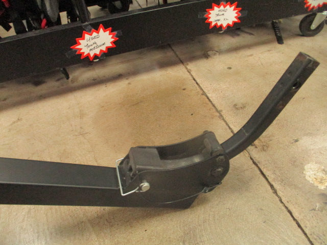 Load image into Gallery viewer, Used Yakima 1" 4 Bike Hitch Rack (No Adapter)
