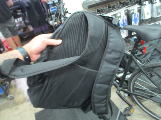 Dynamic Disc Cadet Disc Golf Backpack Bag