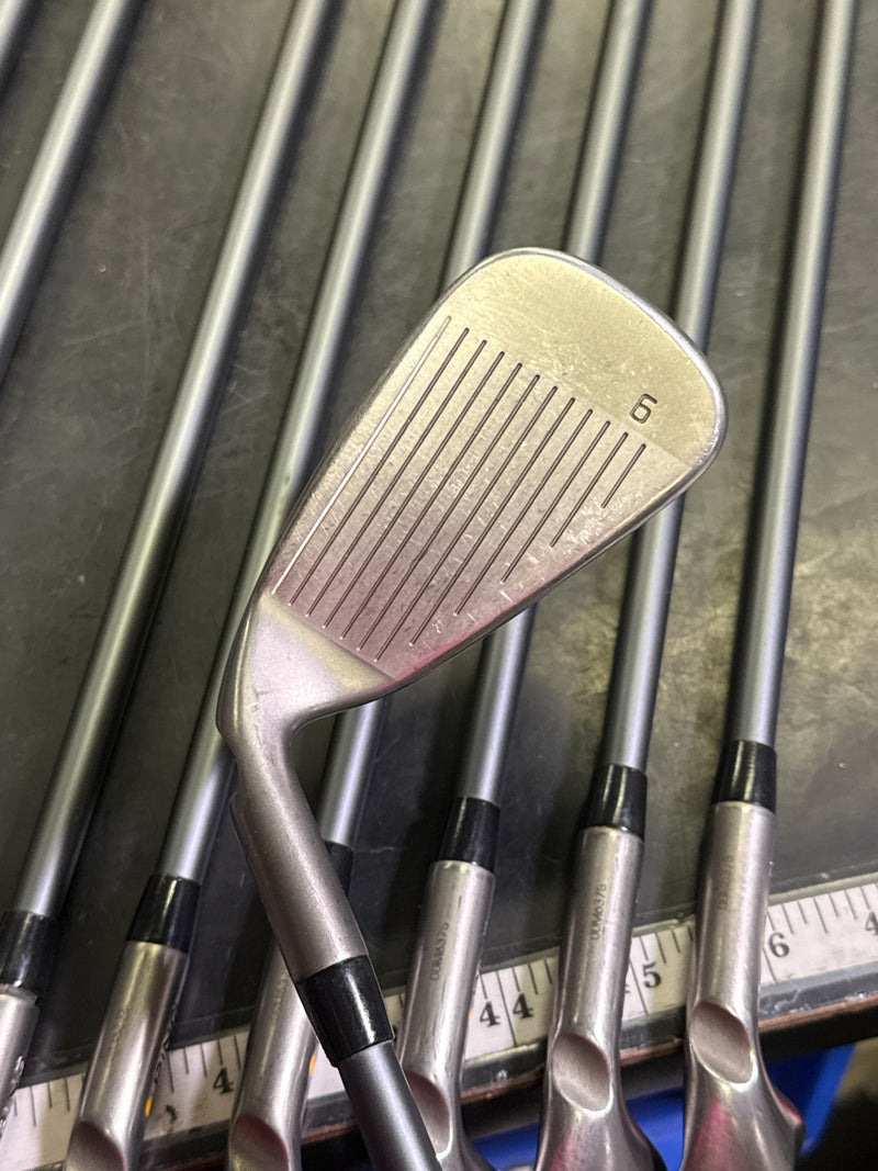 Load image into Gallery viewer, Used PING GMax 9 pc Right Hand Iron Set 4-9i and USWw
