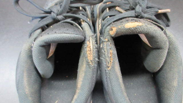 Load image into Gallery viewer, Used Under Armour Leadoff Low Baseball Cleats - Size Youth 2
